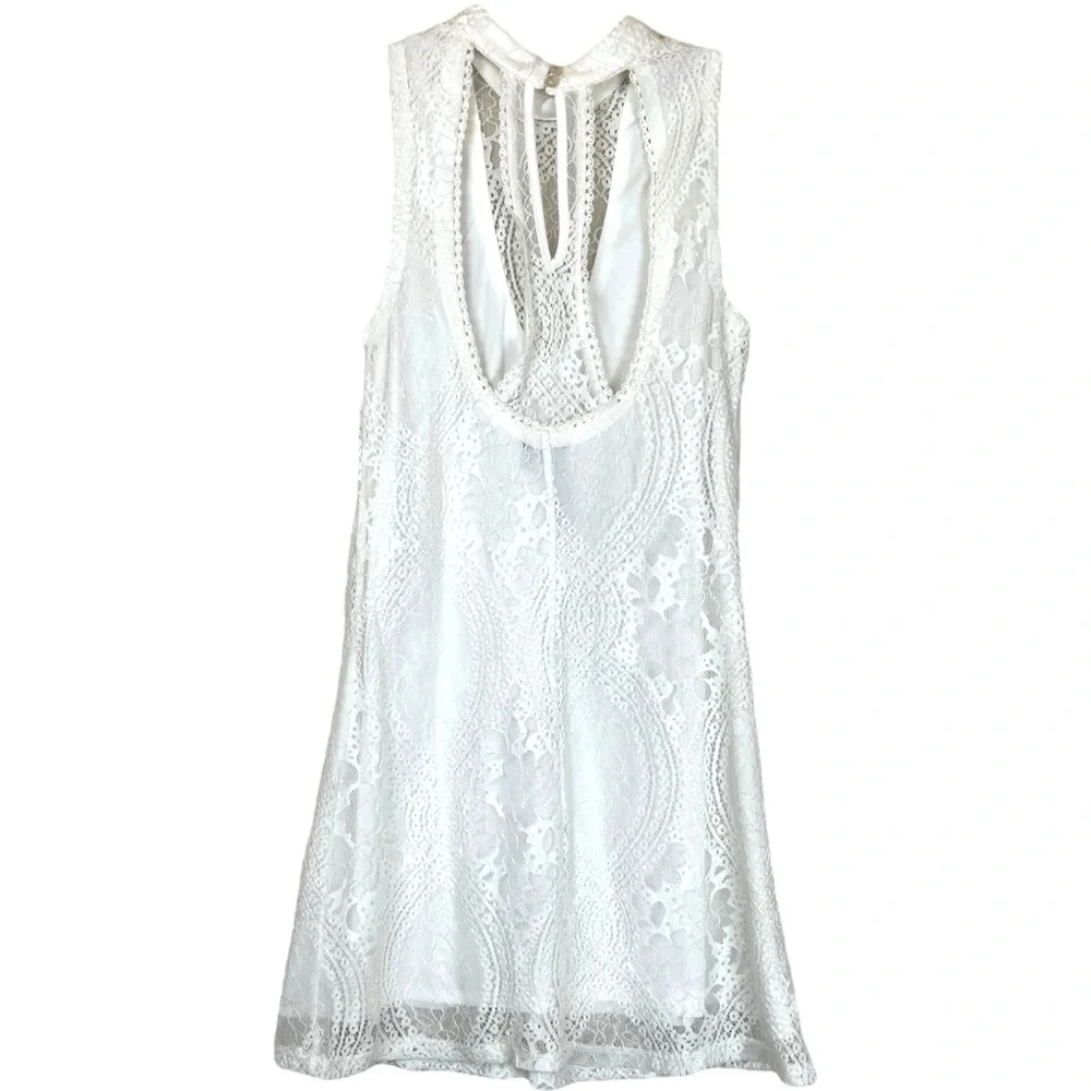 Francesca’s Trixxi White Lace High Mock Neck Shift Slip Tunic Dress size XS - Picture 3 of 7